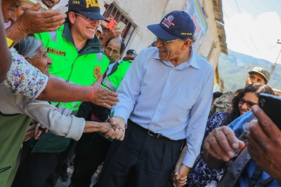 Presidente Vizcarra inspecciona obras viales y de agua potable en Arequipa
